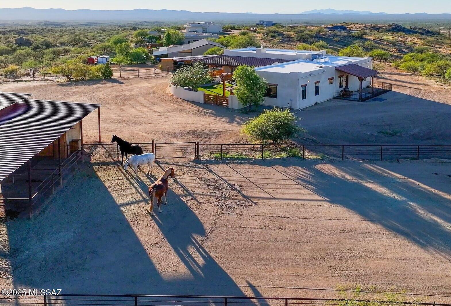 401 N Bully Hill Court