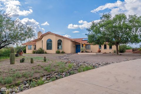 A home in Rio Rico