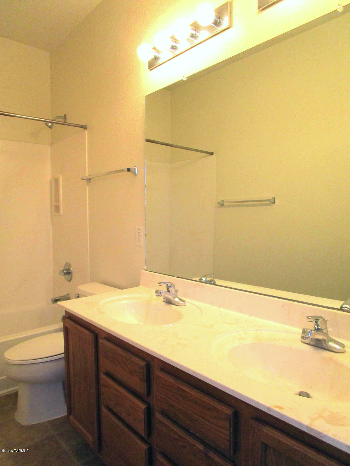 Houghton Village (1-55) - Residential Lease
