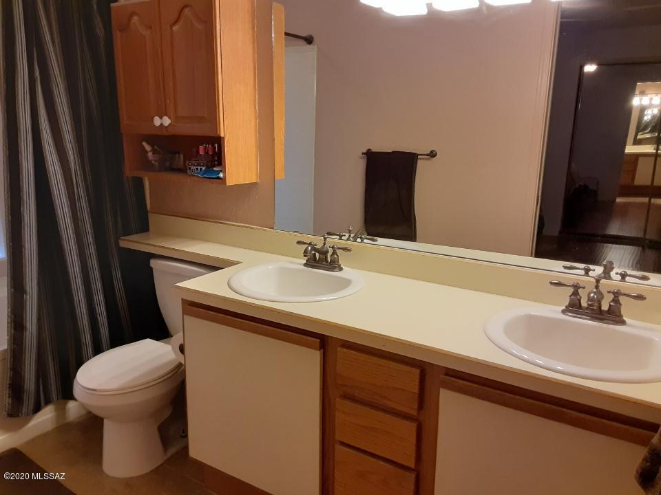Macalester Park (1-142) - Residential