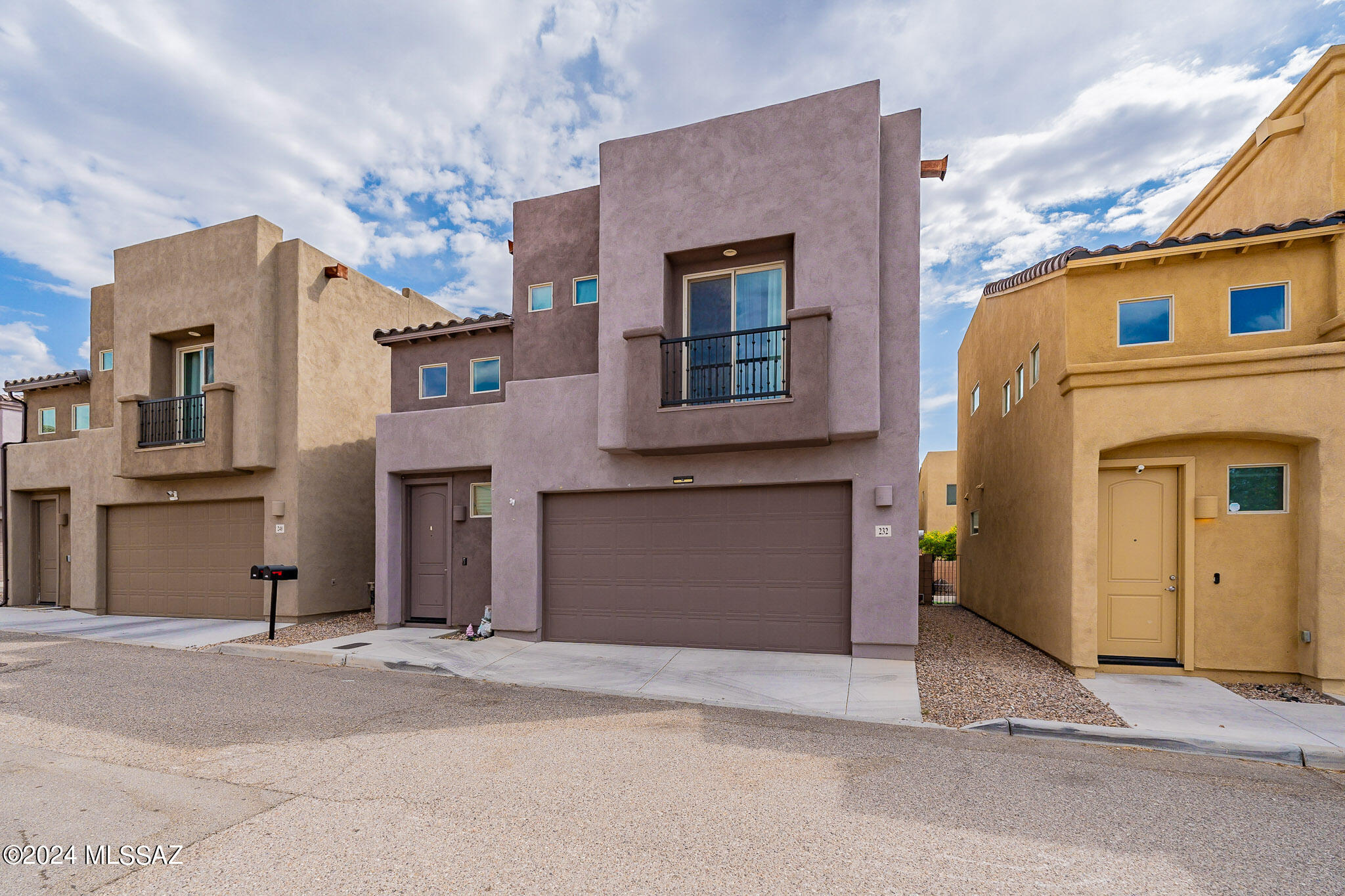 View Vail, AZ 85641 townhome