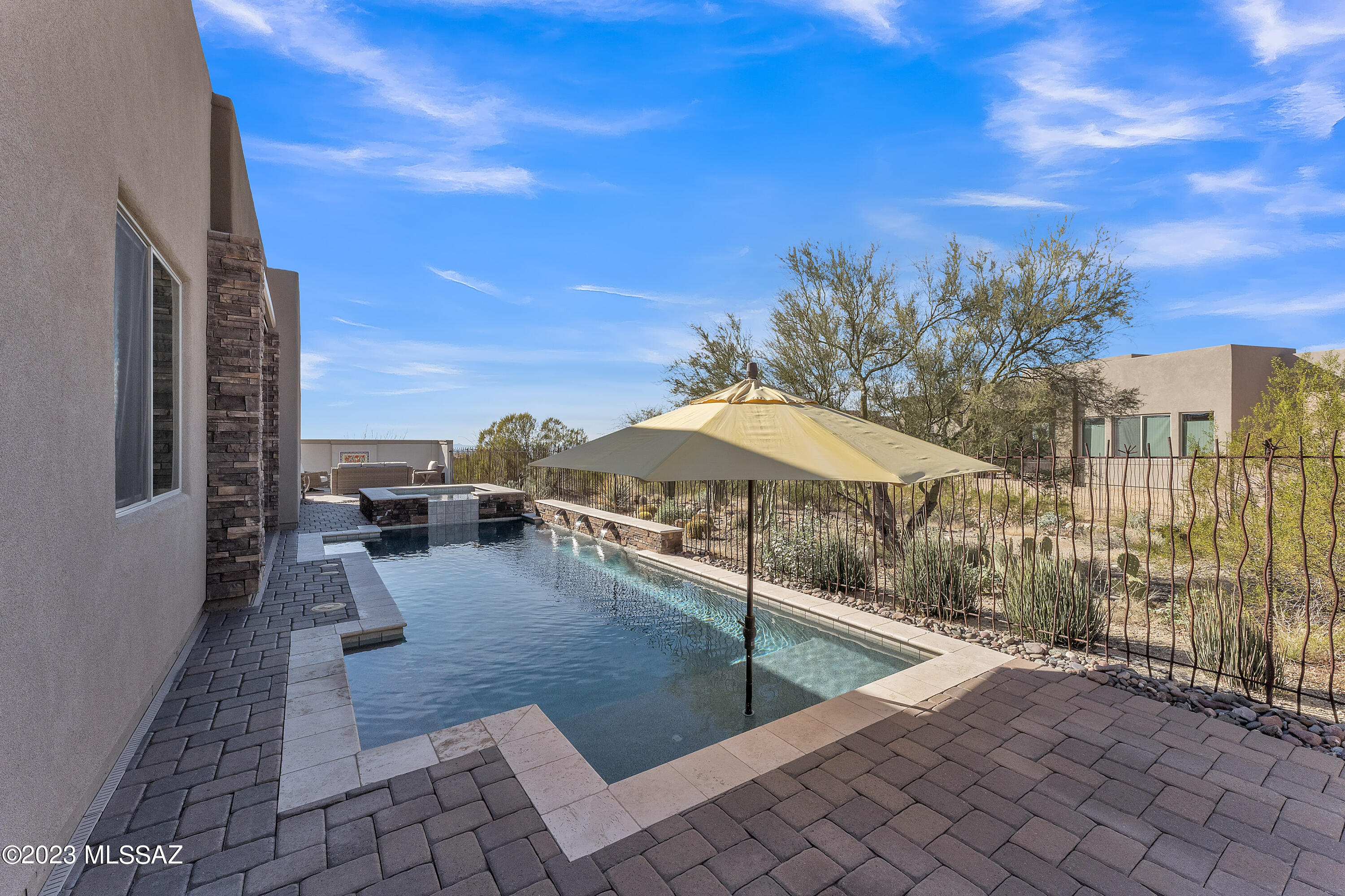 Boulder Bridge Pass At Dove Mountain SQ20132910078 - Residential