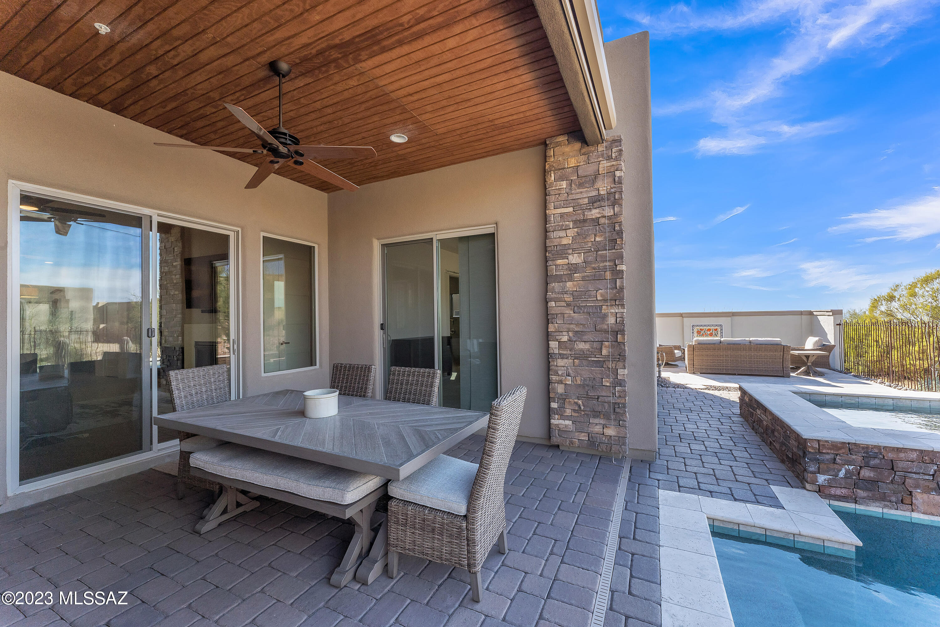 Boulder Bridge Pass At Dove Mountain SQ20132910078 - Residential