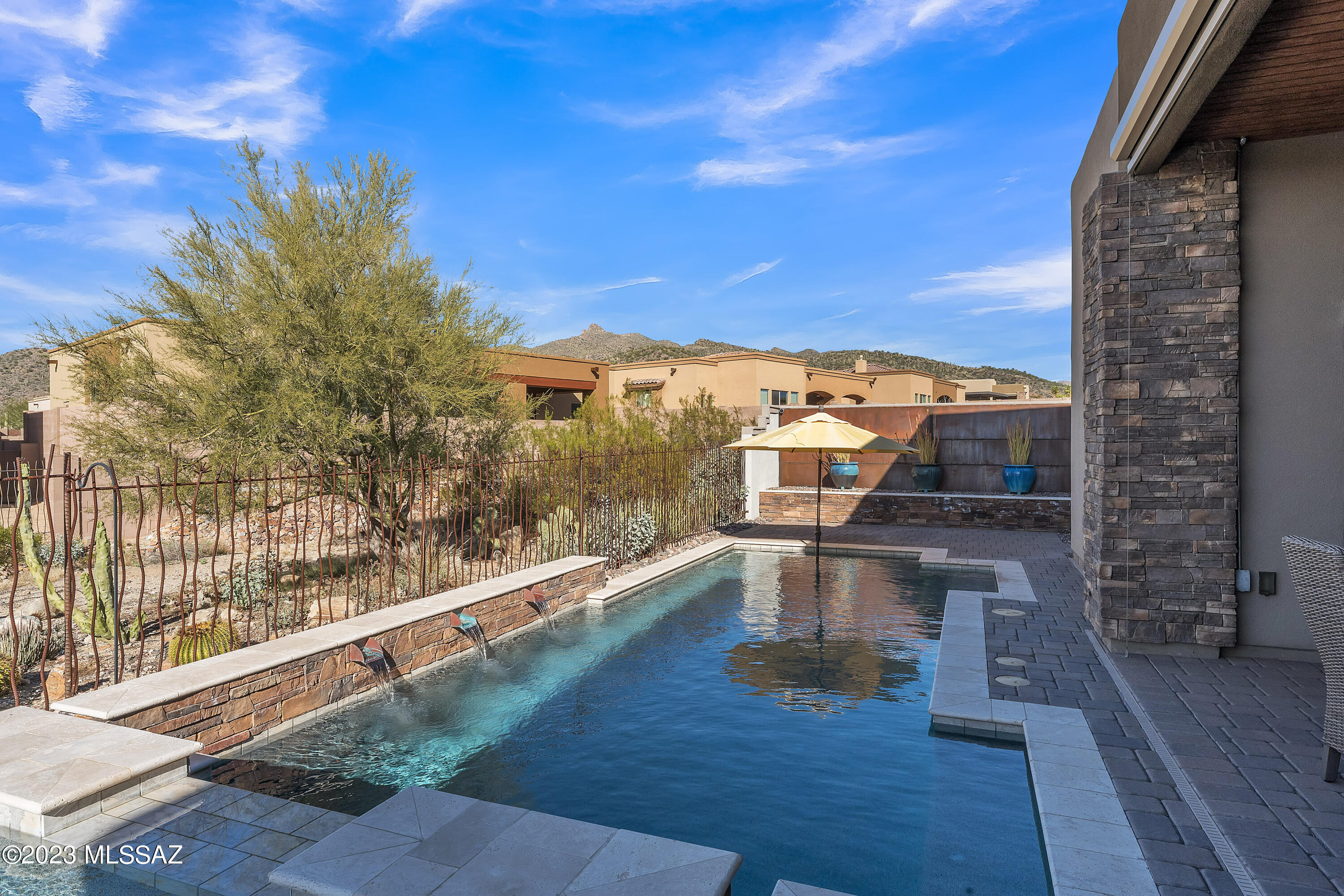 Boulder Bridge Pass At Dove Mountain SQ20132910078 - Residential