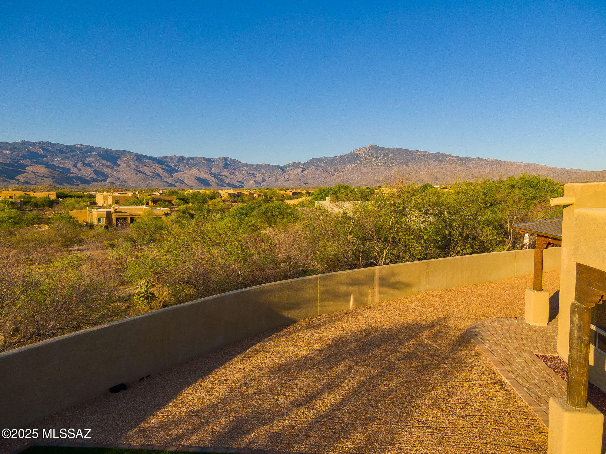 Coyote Creek (1-395) - Residential