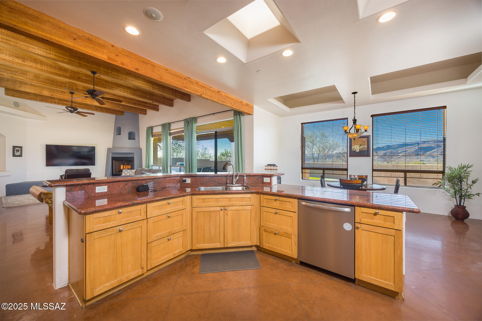 Coyote Creek (1-395) - Residential