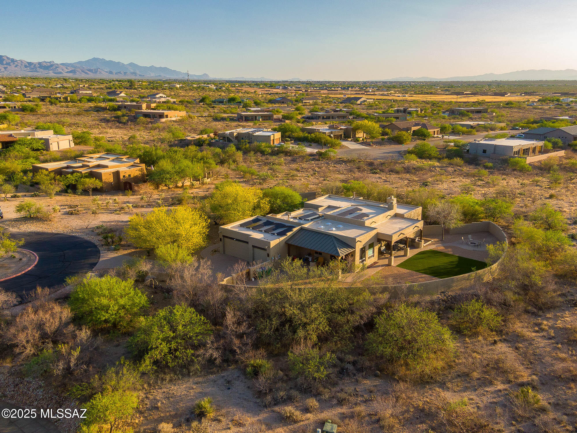 Coyote Creek (1-395) - Residential