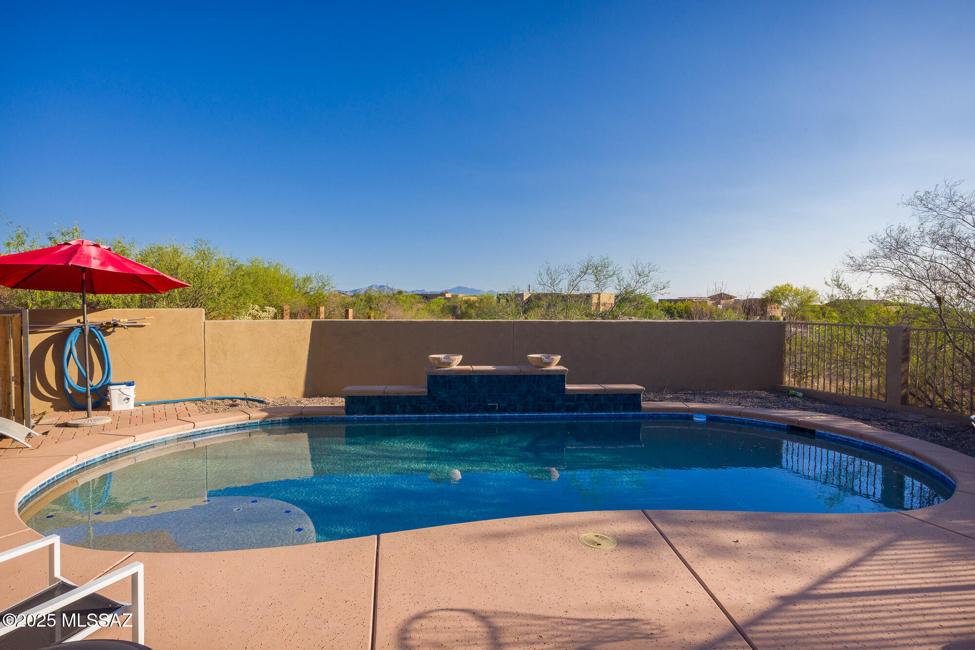 Coyote Creek (1-395) - Residential
