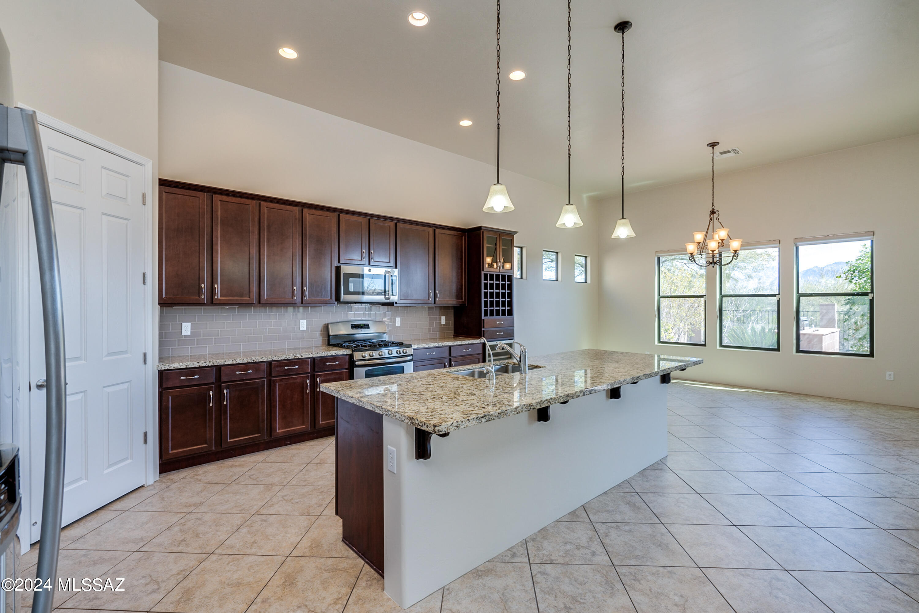Preserve III at Dove Mtn (306-486,530-534,577-605) - Residential Lease