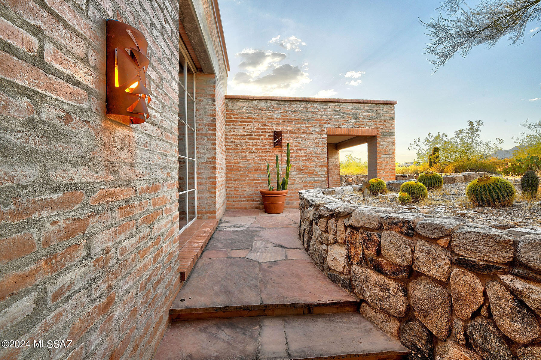 Catalina Foothills Estates NO. 10 (1-72) - Residential