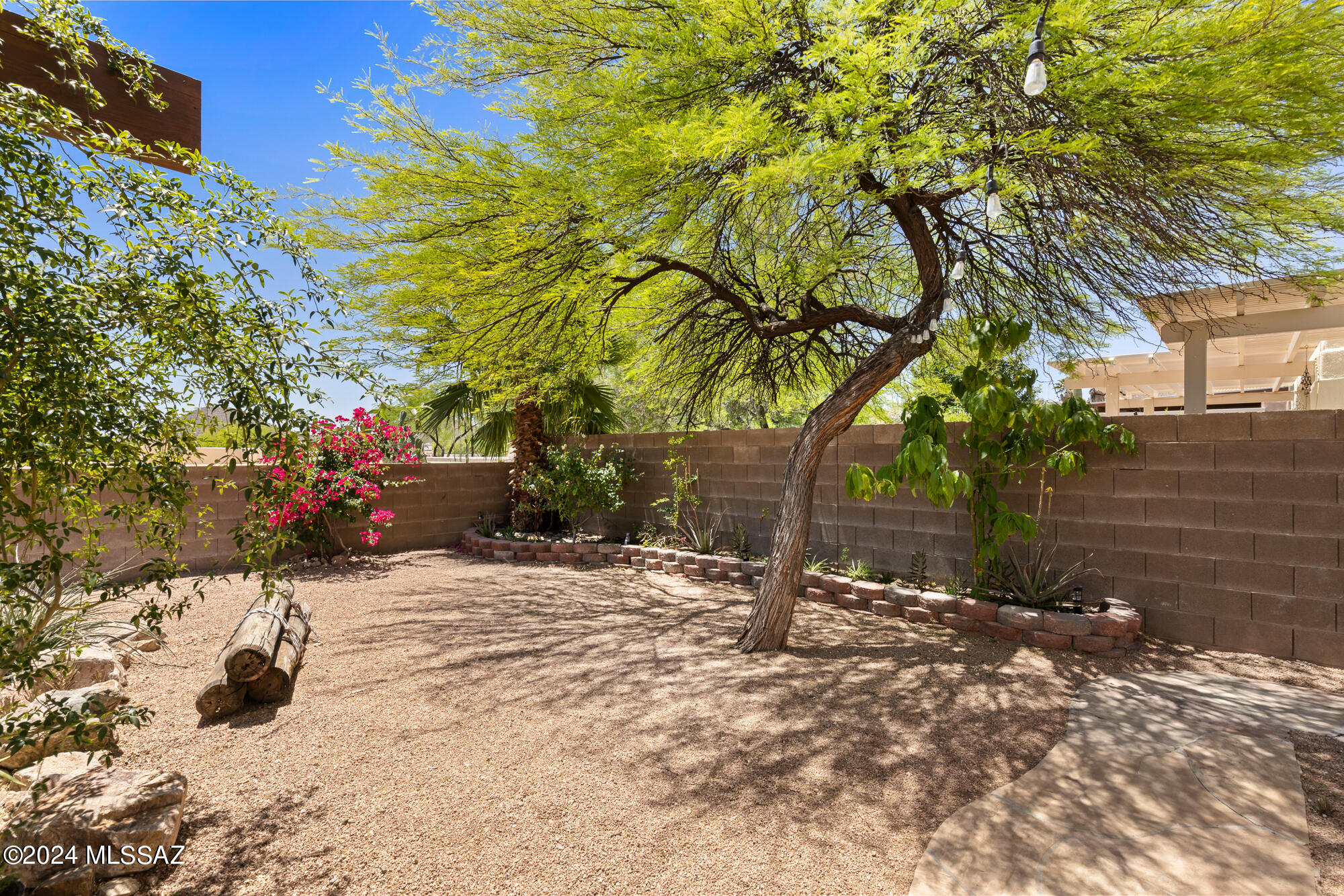 Desert Montage (1-92) - Residential