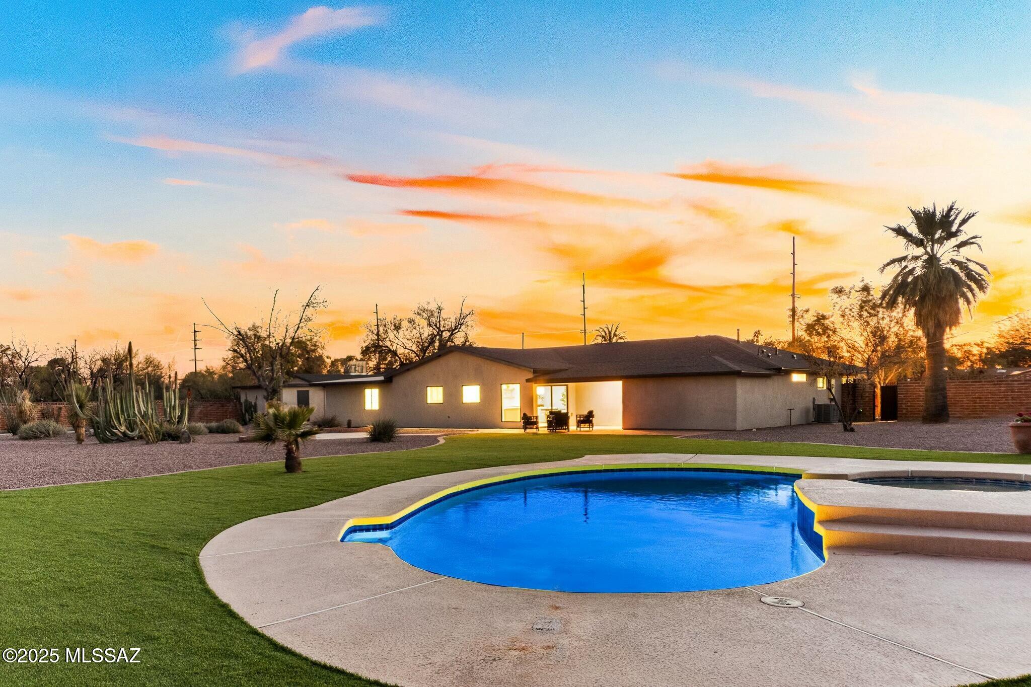 Colonia Solana - Residential