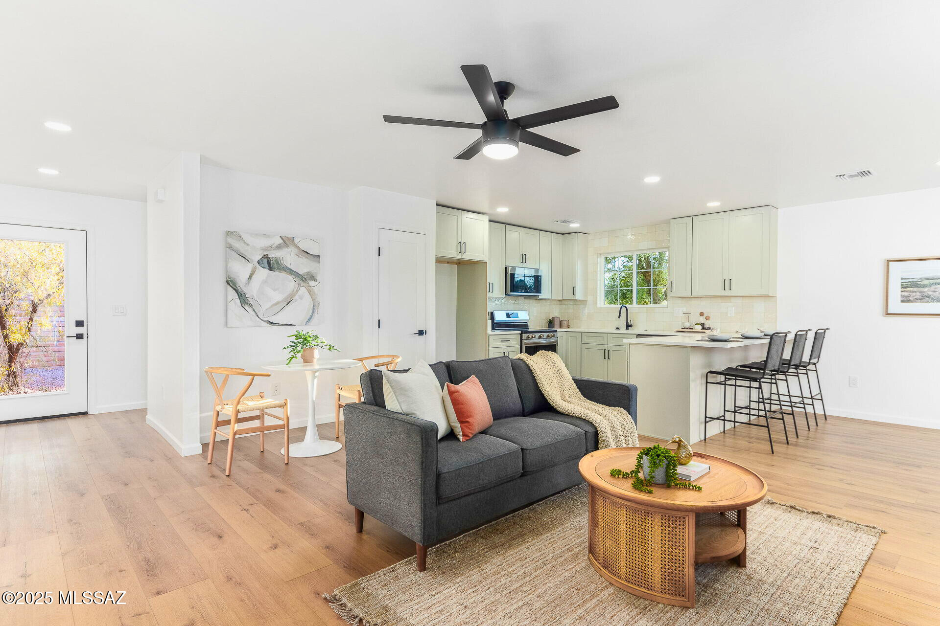 Colonia Solana - Residential