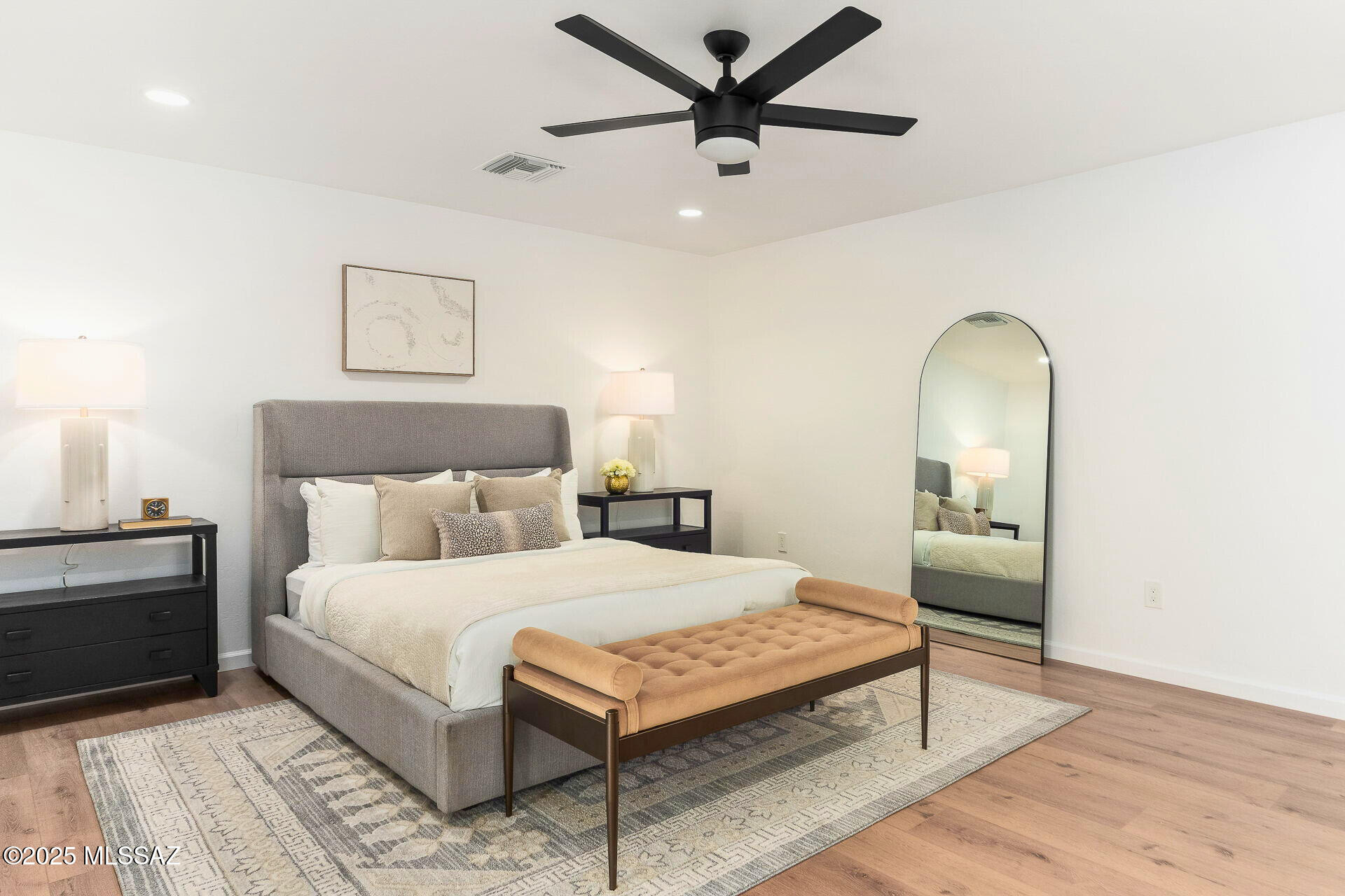 Colonia Solana - Residential