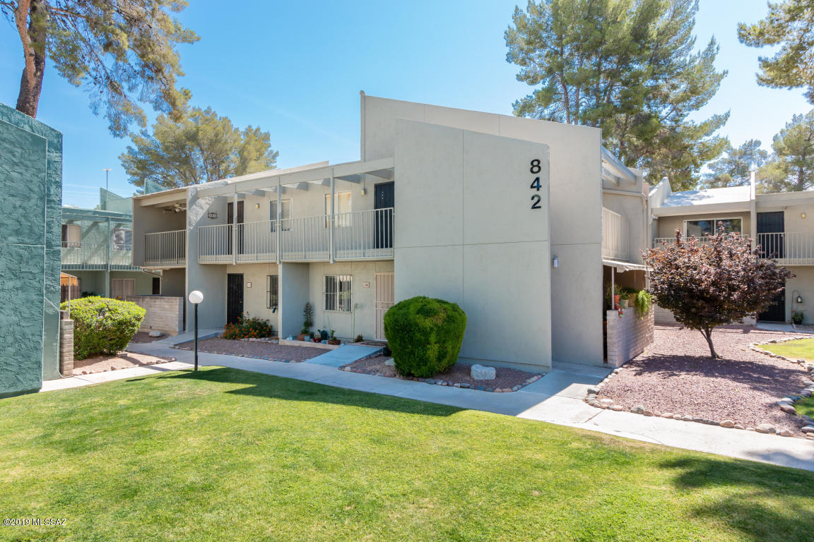 Langley Gardens Condominiums - Residential Lease