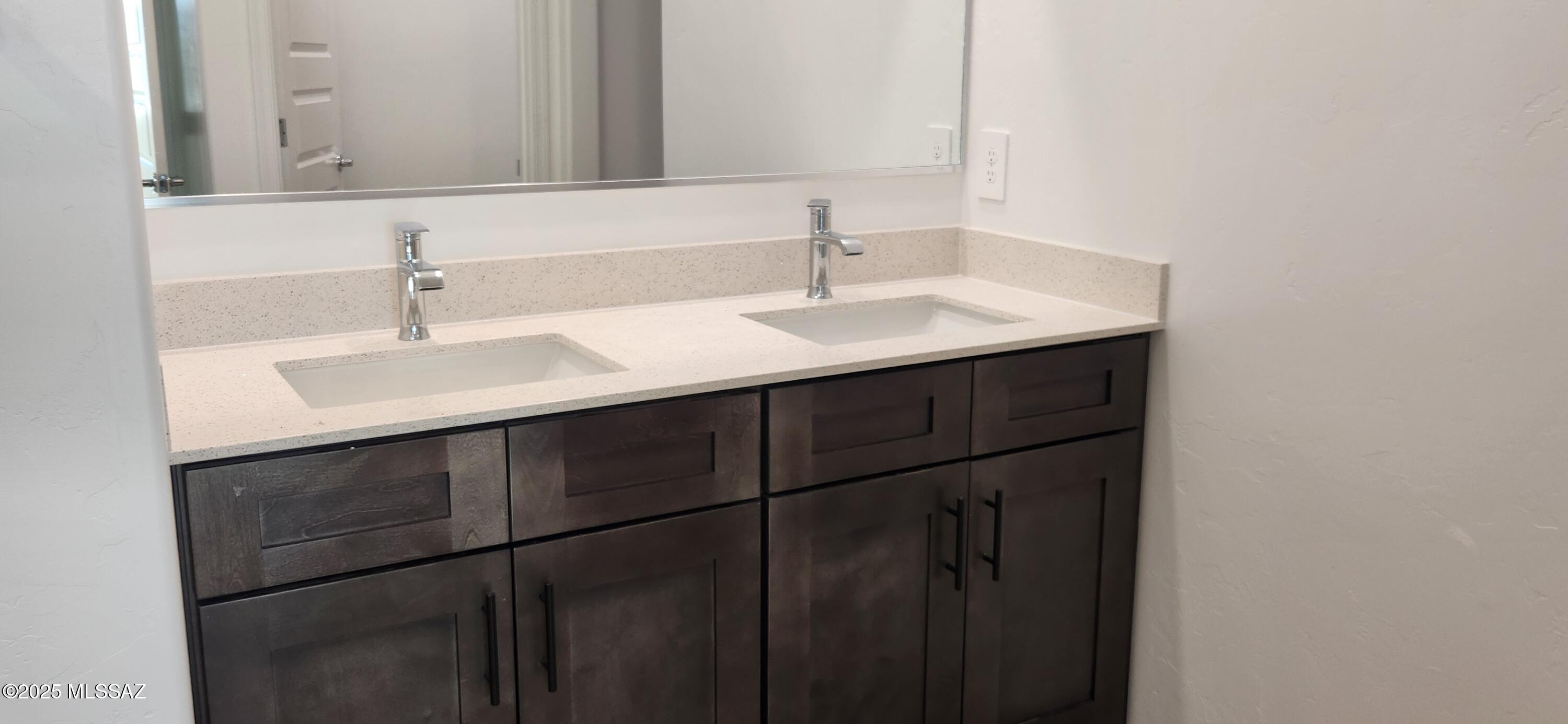 12216 E Morris Carson Drive