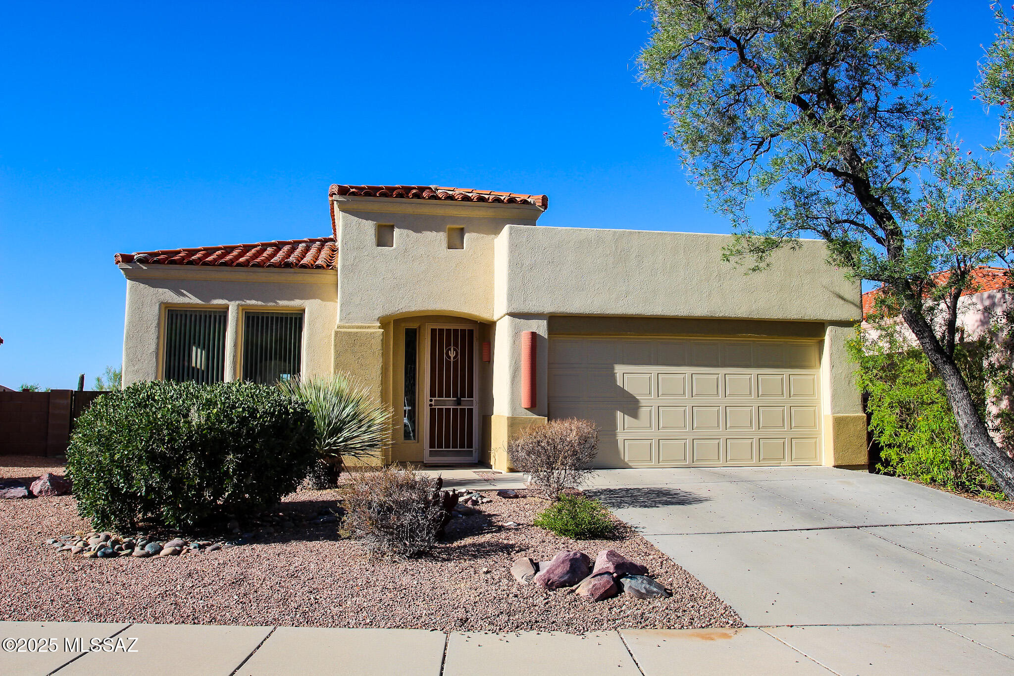 9904 E Sterling View Drive