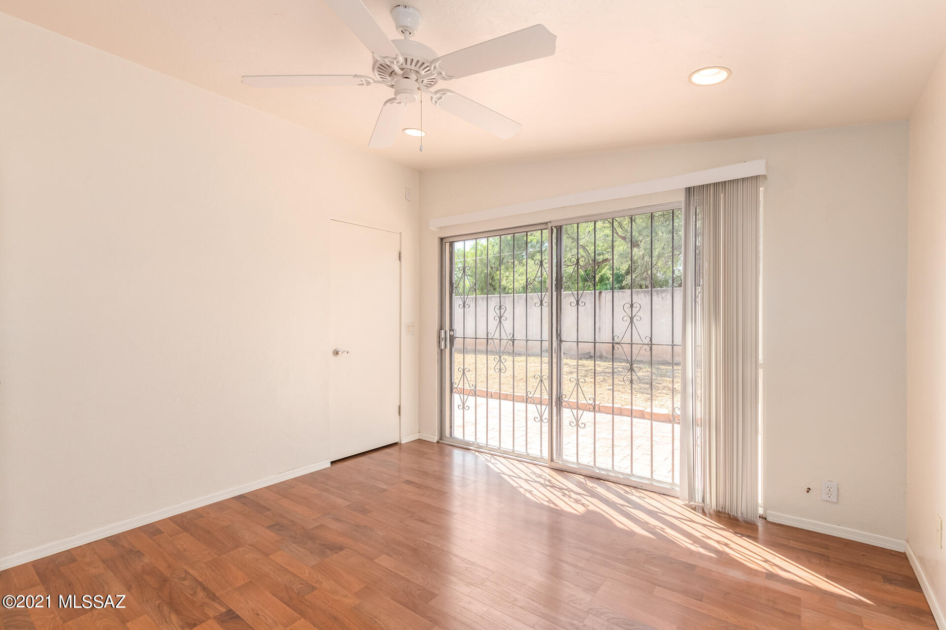 Carlos Terrace - Residential