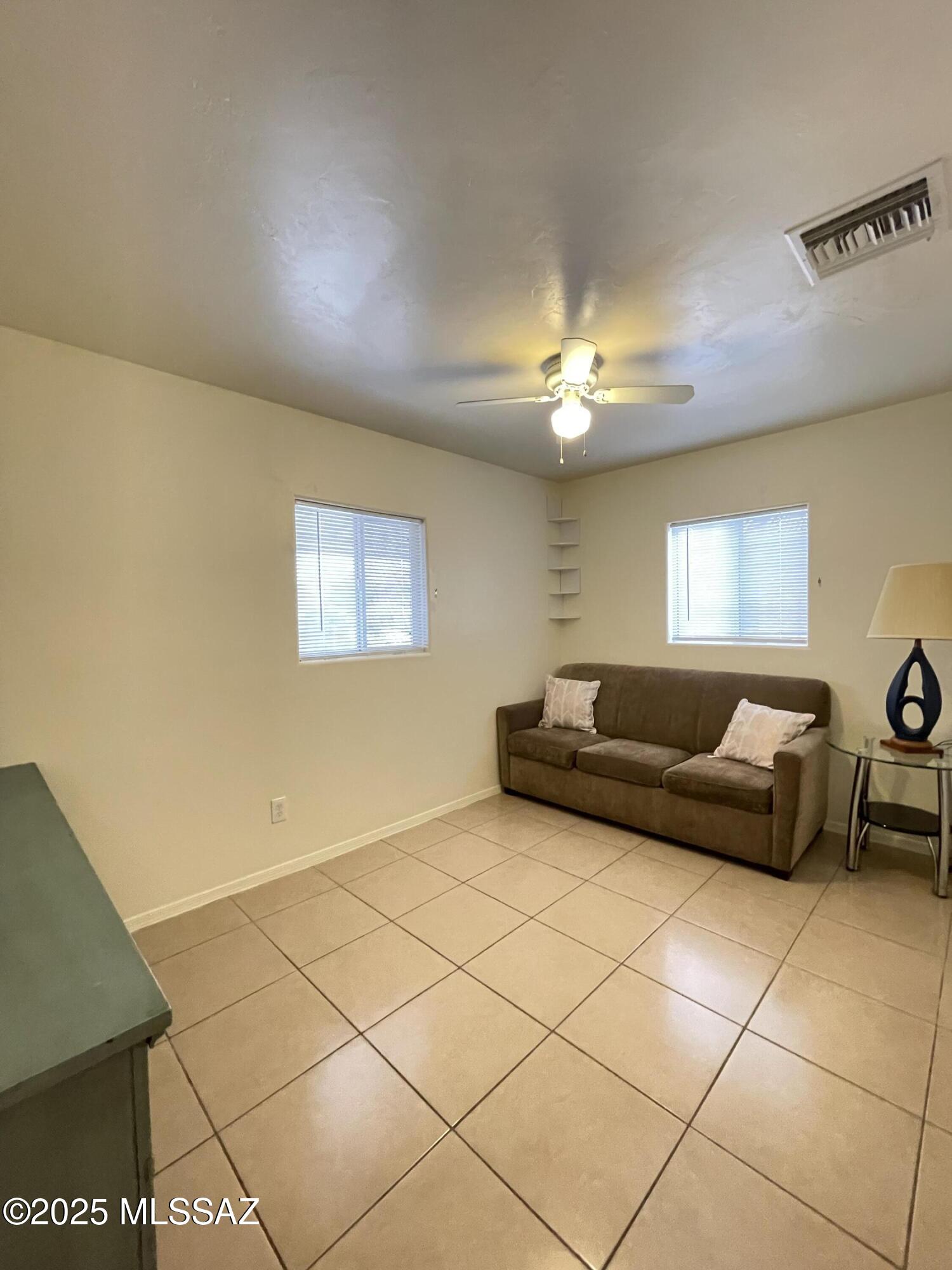 115 W Birdman Drive