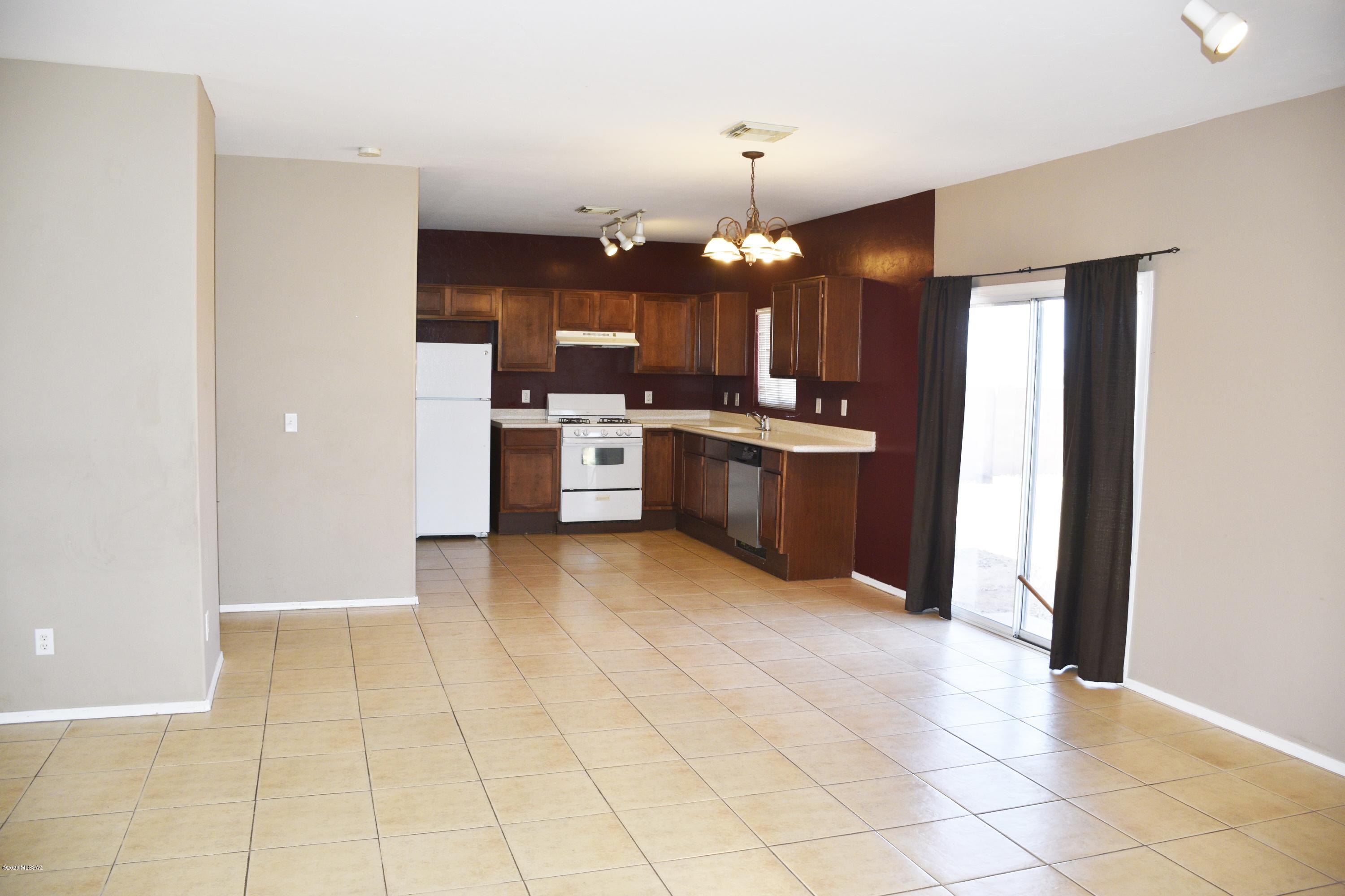 Tucson Mountain Ranch - Residential