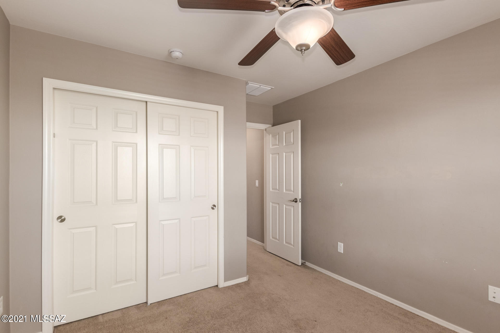 Presidios at Rancho Sahuarita (1-927) - Residential Lease
