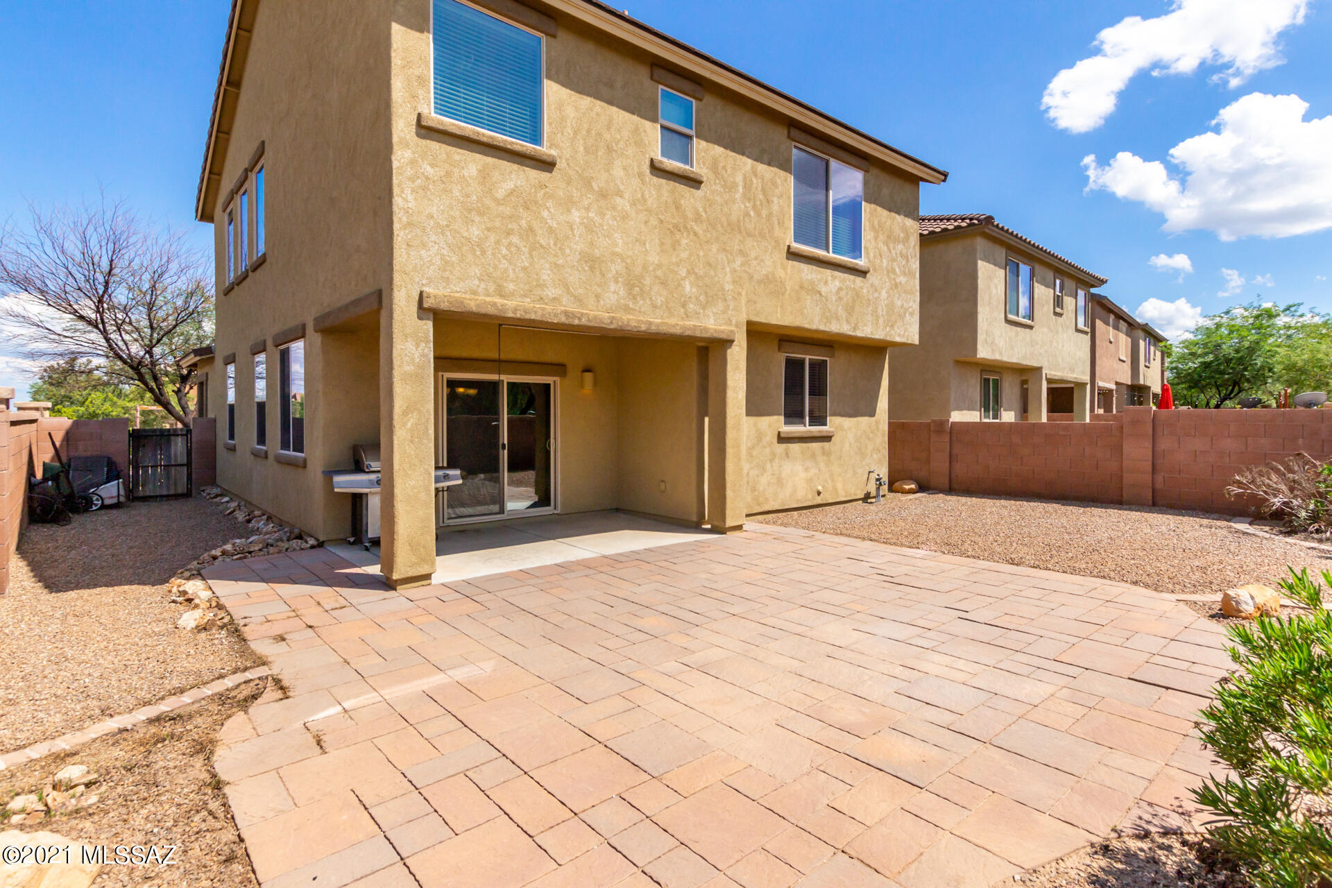 Presidios at Rancho Sahuarita (1-927) - Residential Lease