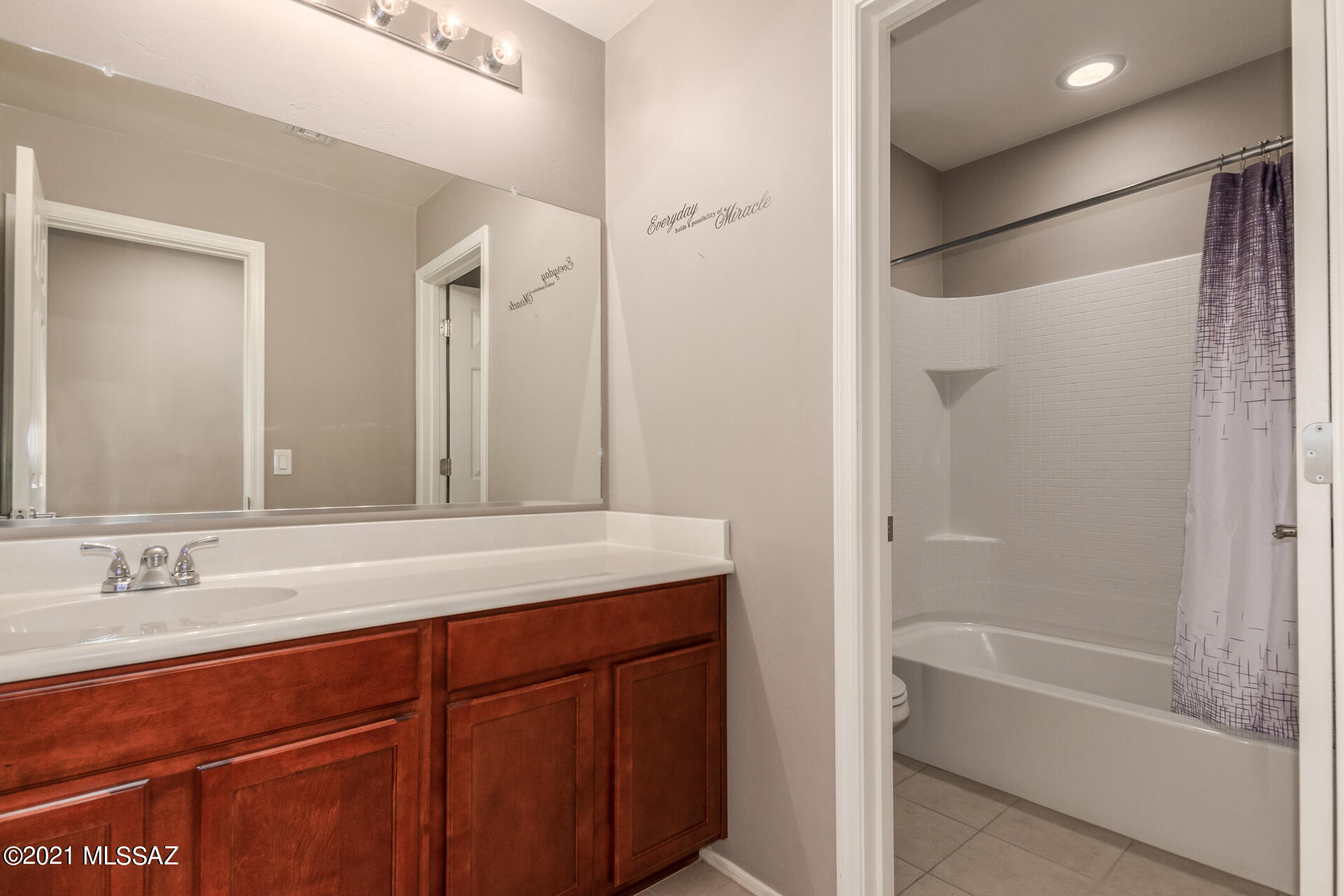 Presidios at Rancho Sahuarita (1-927) - Residential Lease