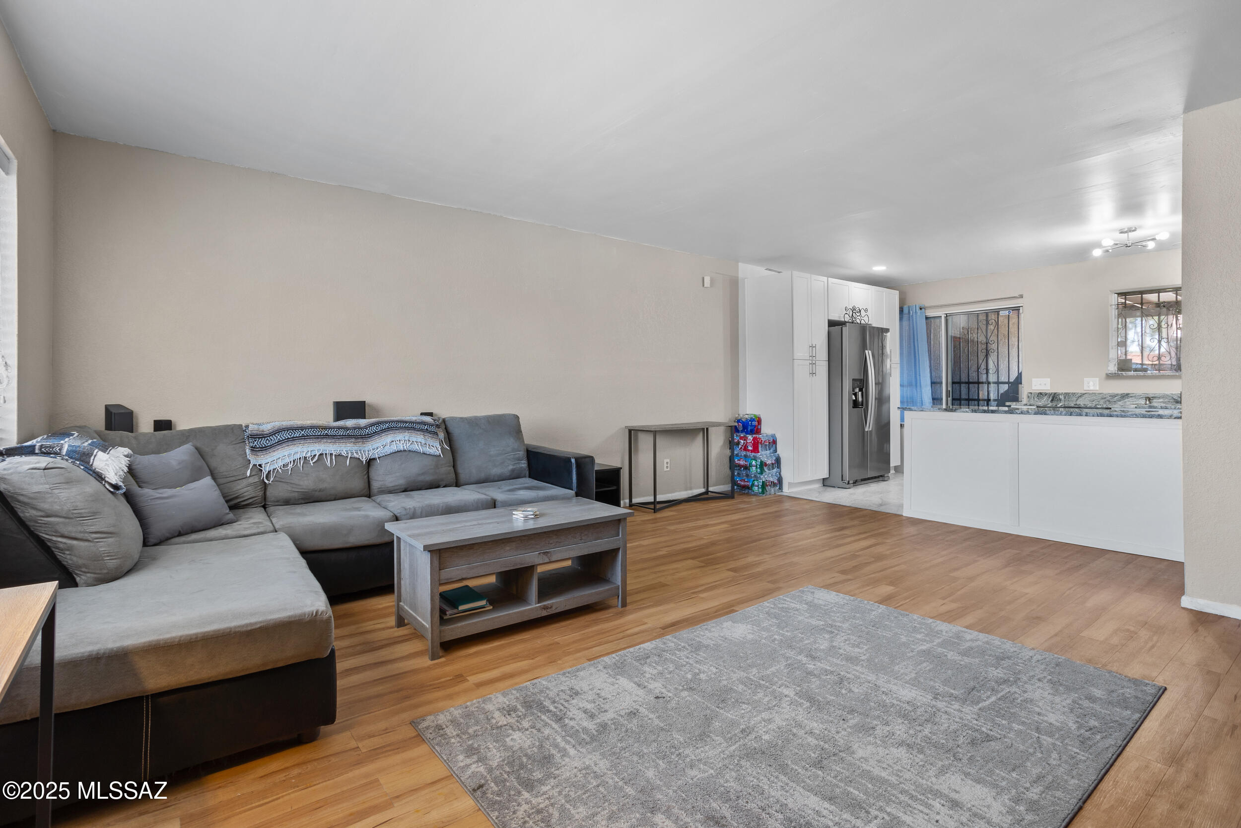 8341 E Via Arboleda