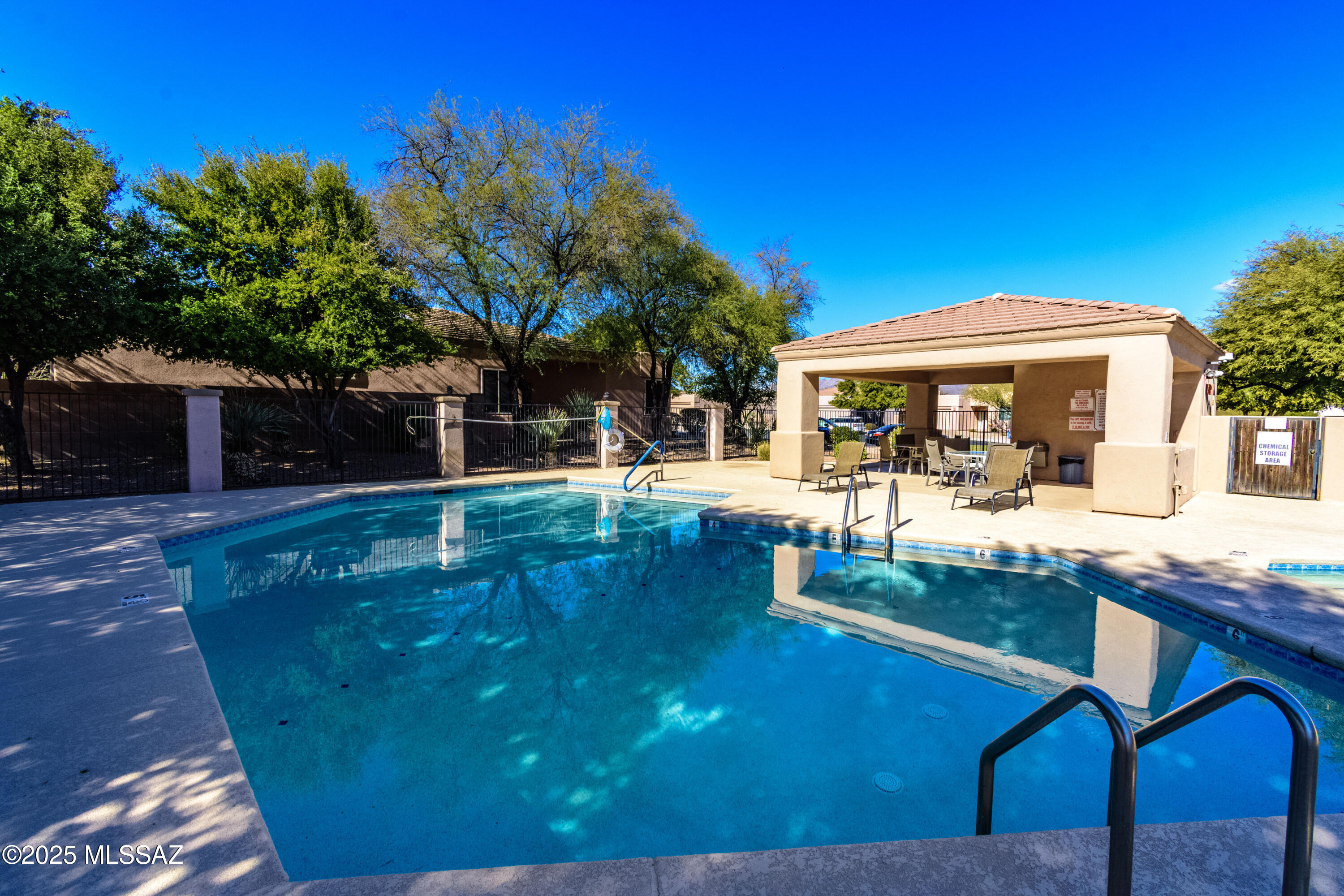 Rancho Esperero (1-343) - Residential