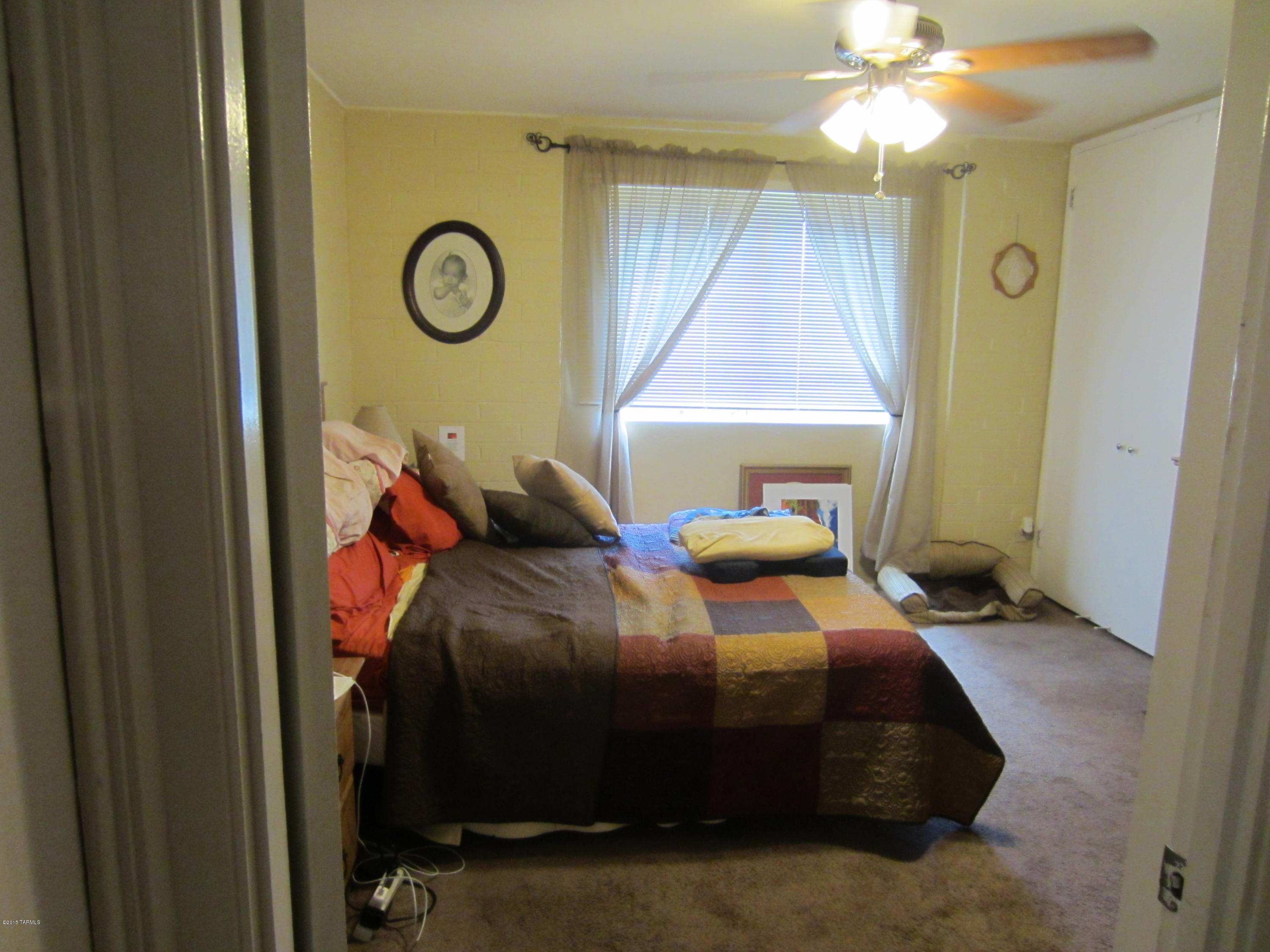 Royal Alvernon Condos. - Residential