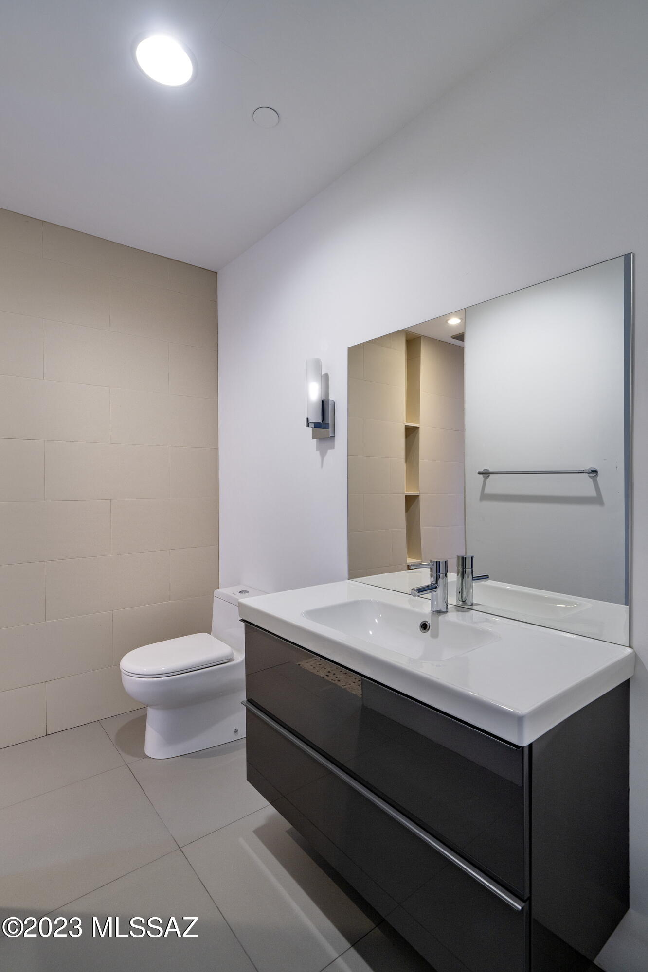 Canada Hills Est Phase ll (42-130) - Residential