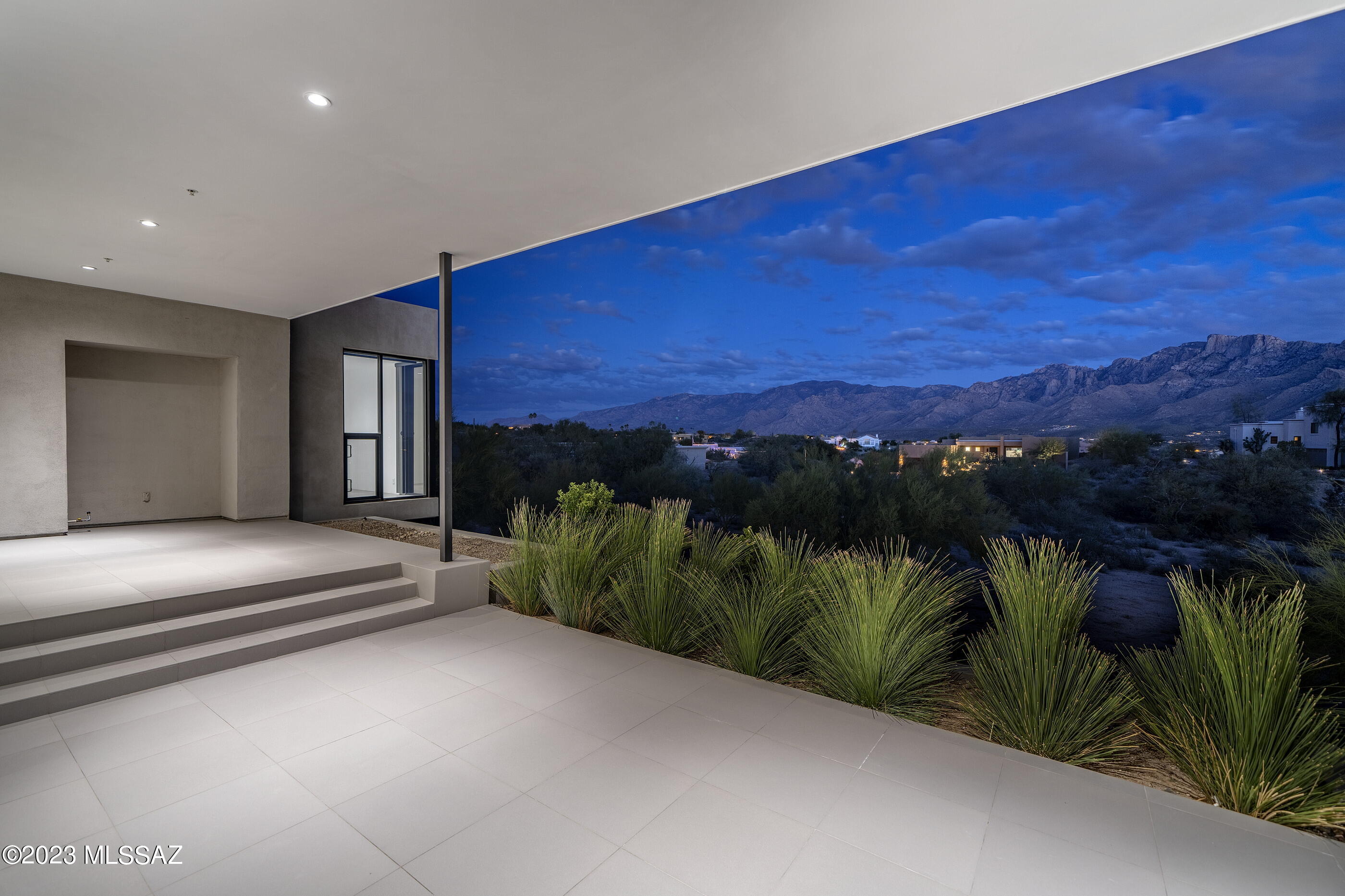Canada Hills Est Phase ll (42-130) - Residential