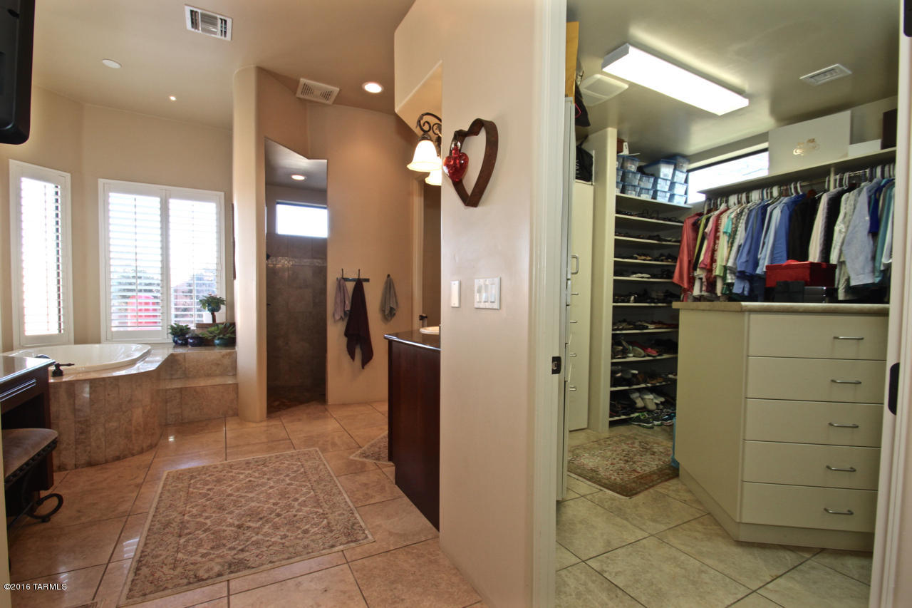 Harold Bell Wright Estates - Residential