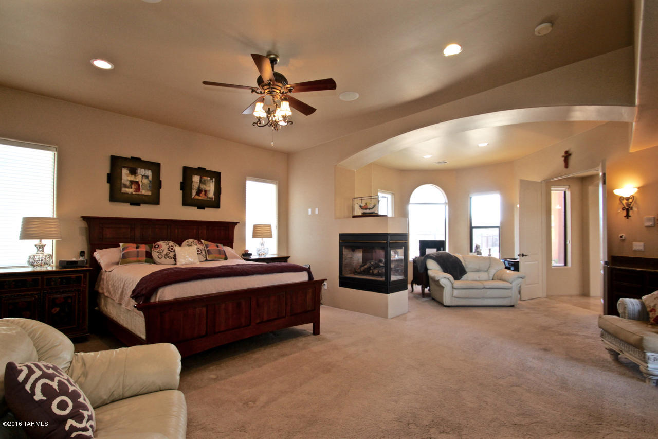 Harold Bell Wright Estates - Residential