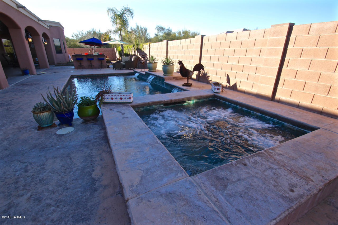 Harold Bell Wright Estates - Residential