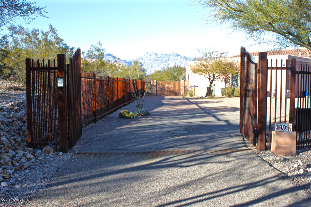 Harold Bell Wright Estates - Residential