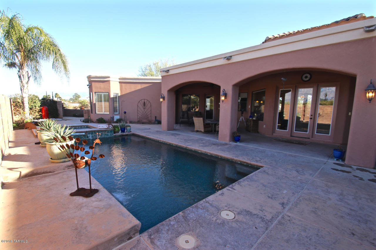 Harold Bell Wright Estates - Residential