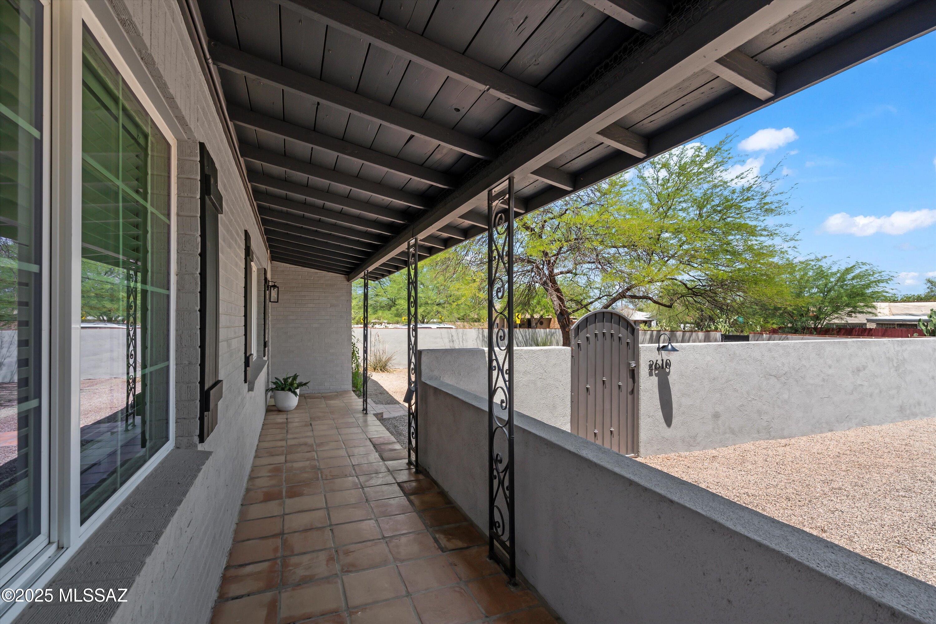 2610 E Elm Street