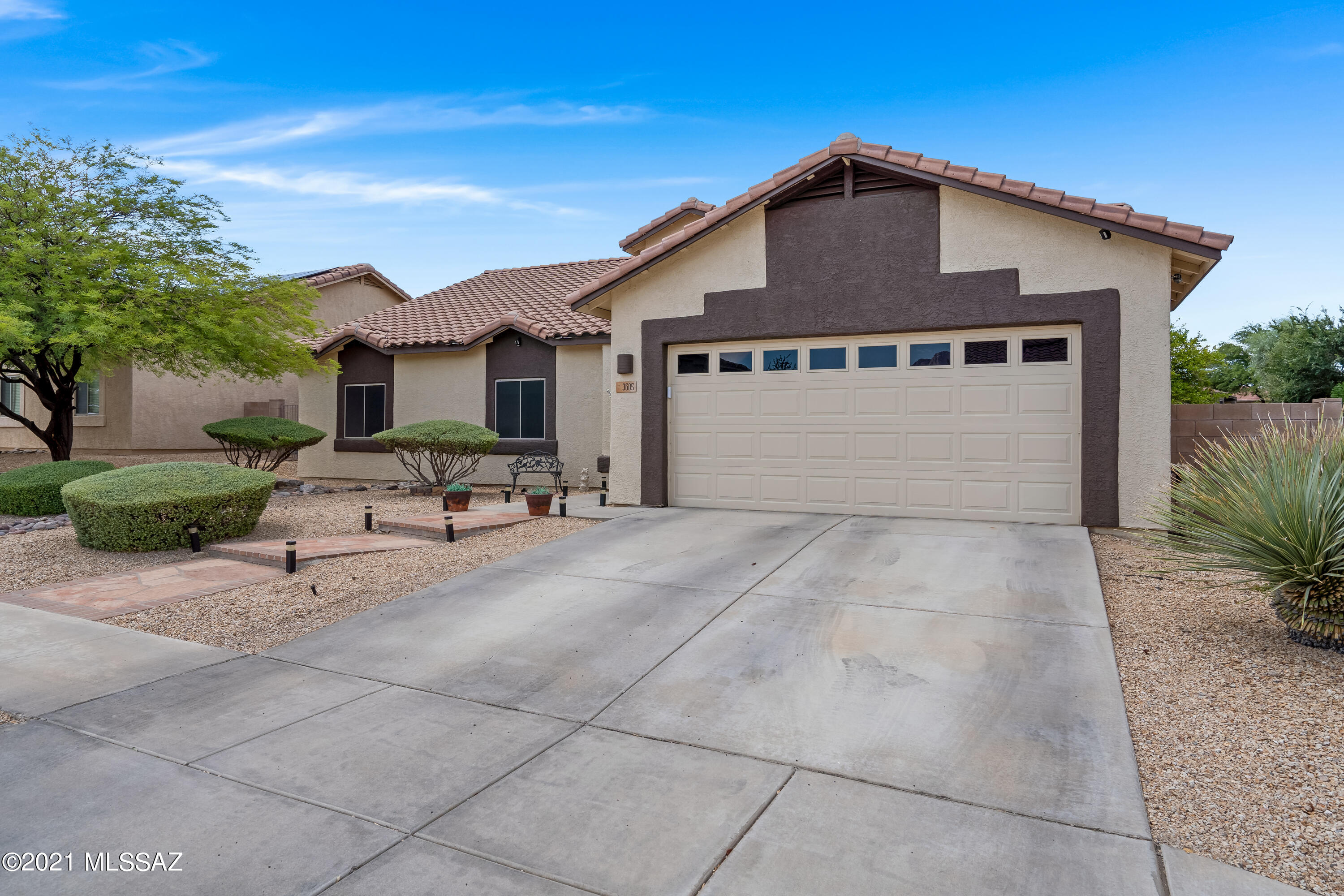 Black Horse (1-411) - Residential