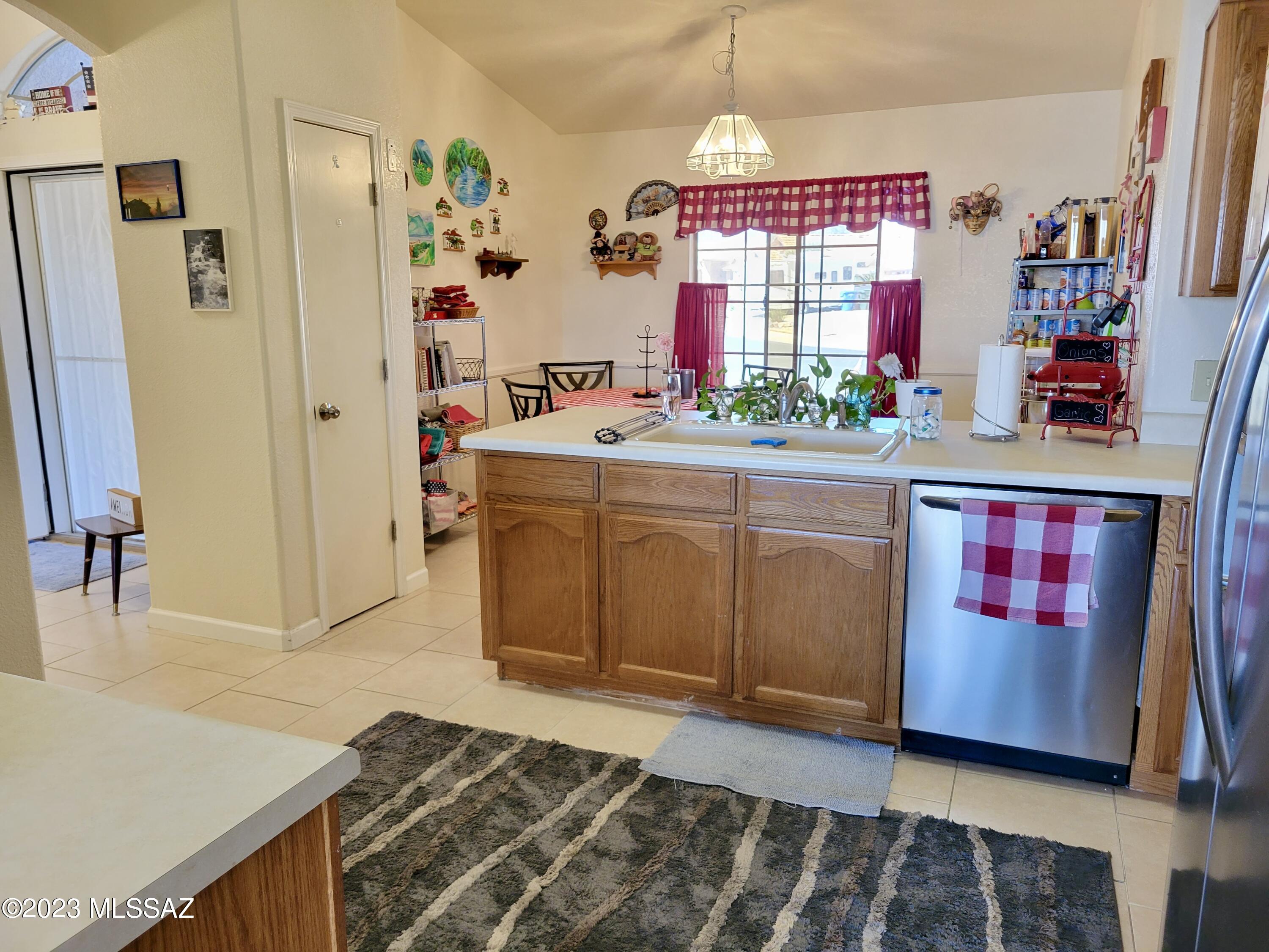 Canyon De Flores Ph 01A - Residential