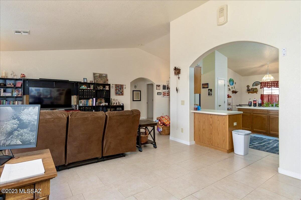 Canyon De Flores Ph 01A - Residential