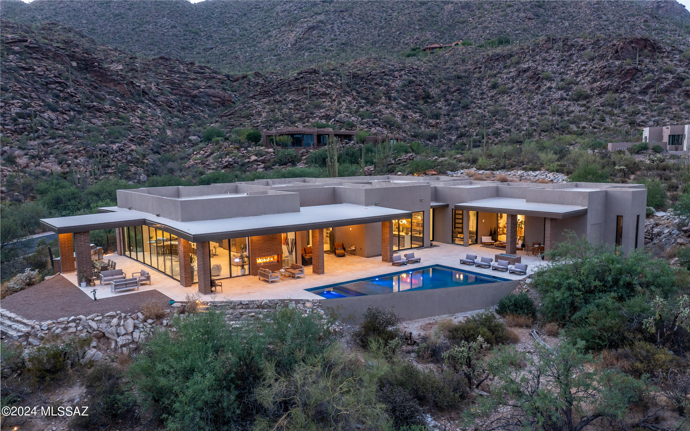 Canyon Pass At Dove Mountain - Residential