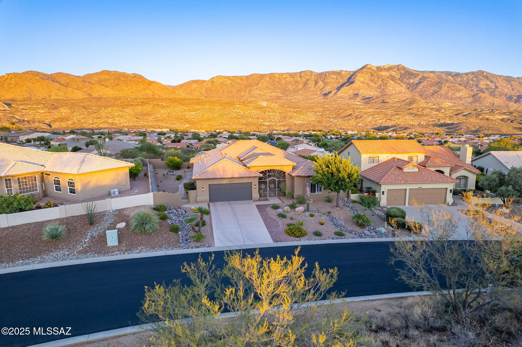 Saddlebrooke - Residential