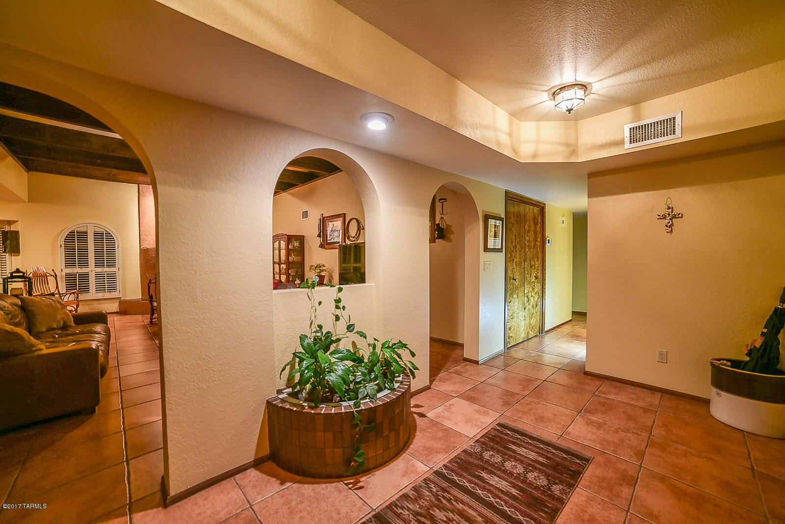 Catalina Madre (1-70) - Residential