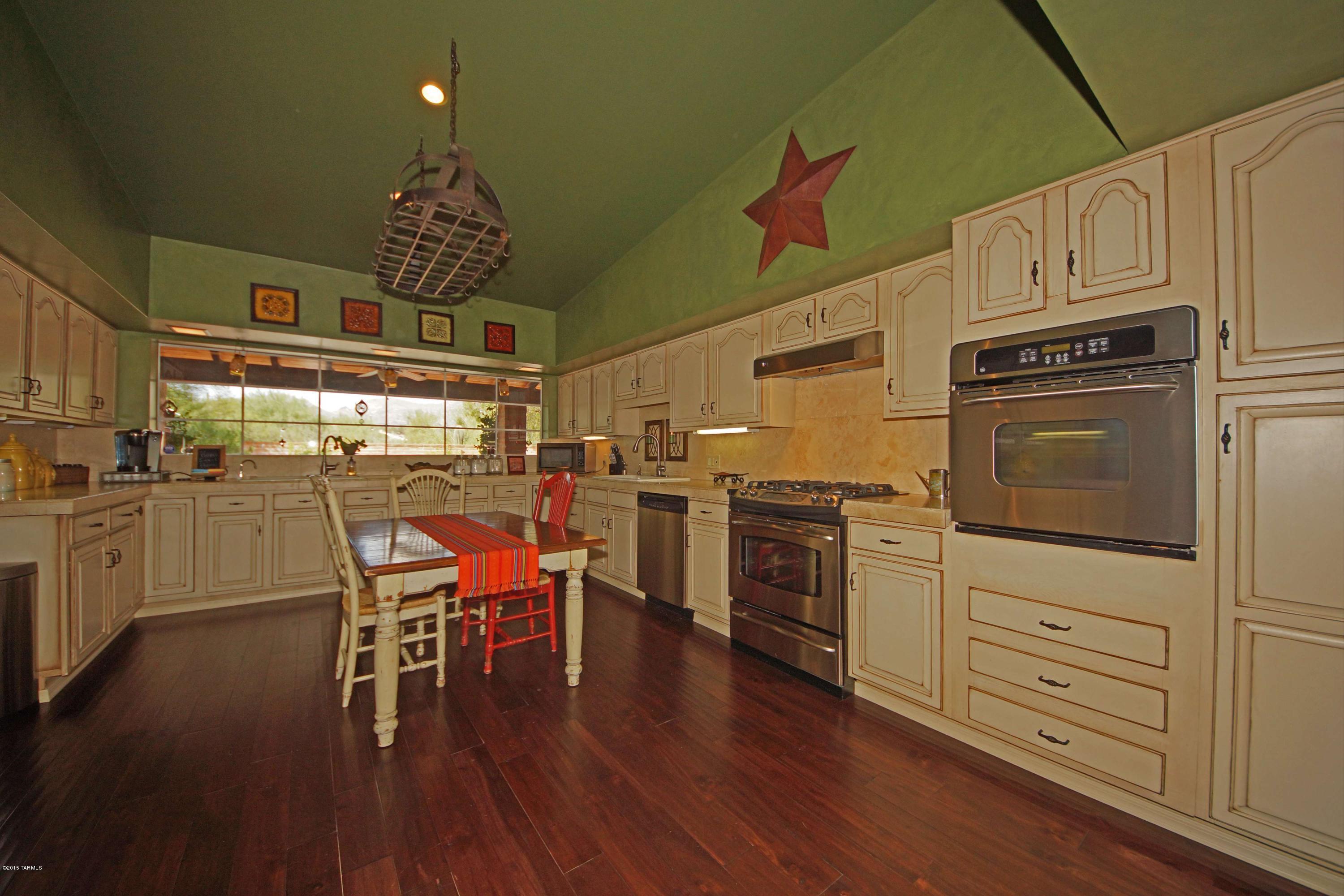 Catalina Foothills Estates NO. 2 - Residential
