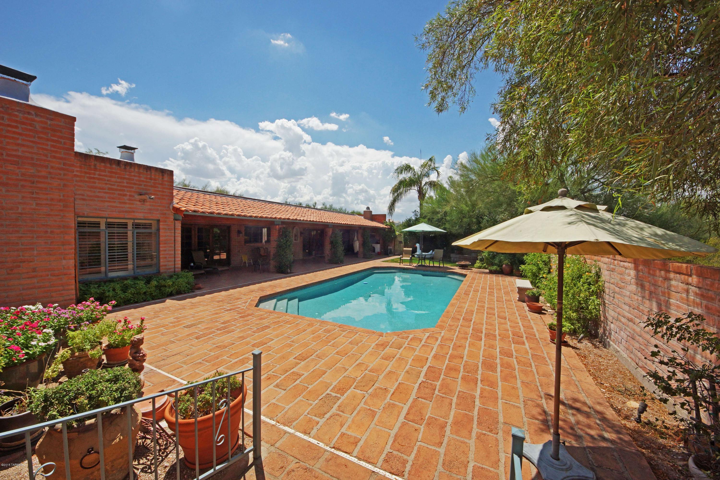 Catalina Foothills Estates NO. 2 - Residential