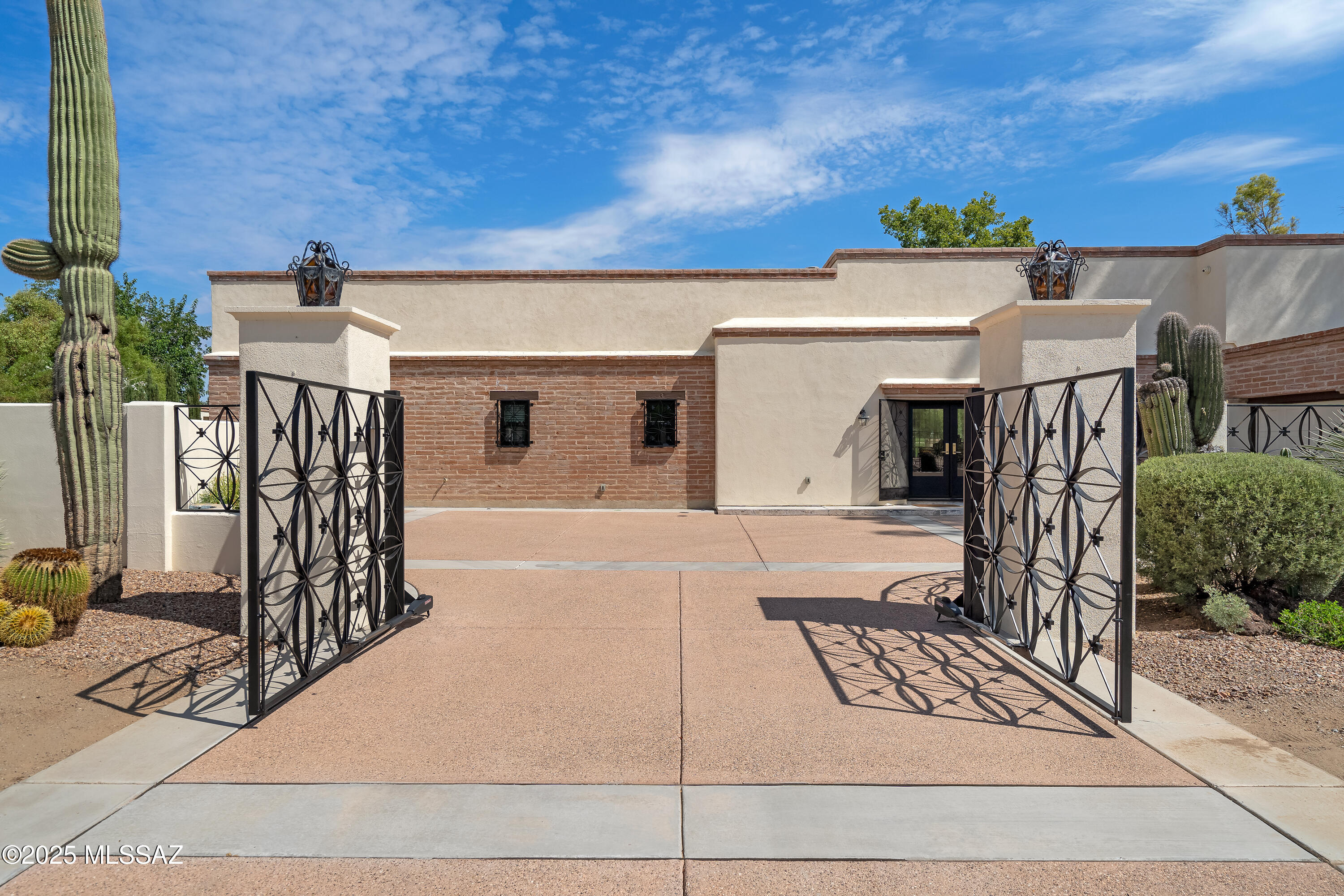 Tucson National Est - Residential