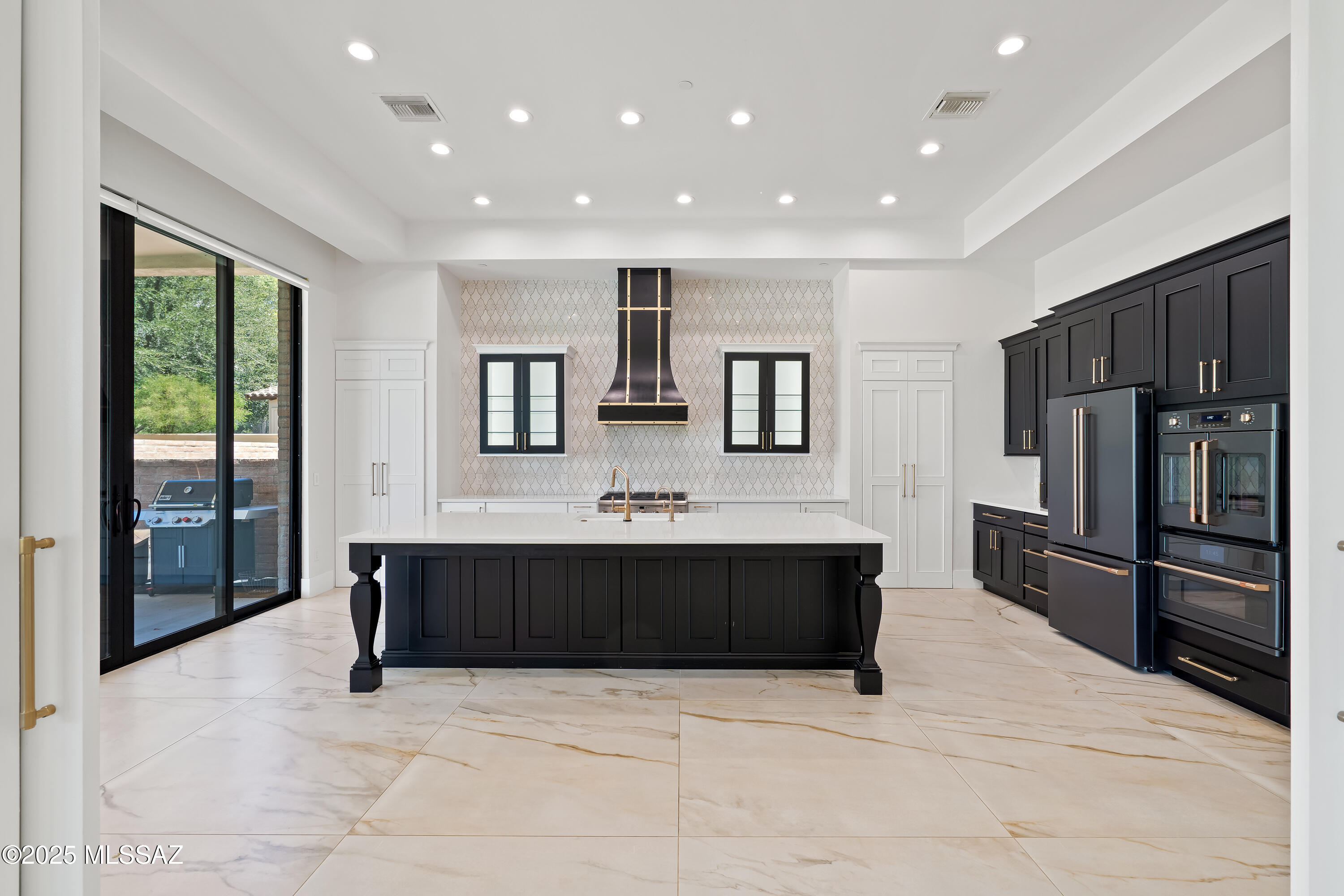 Tucson National Est - Residential
