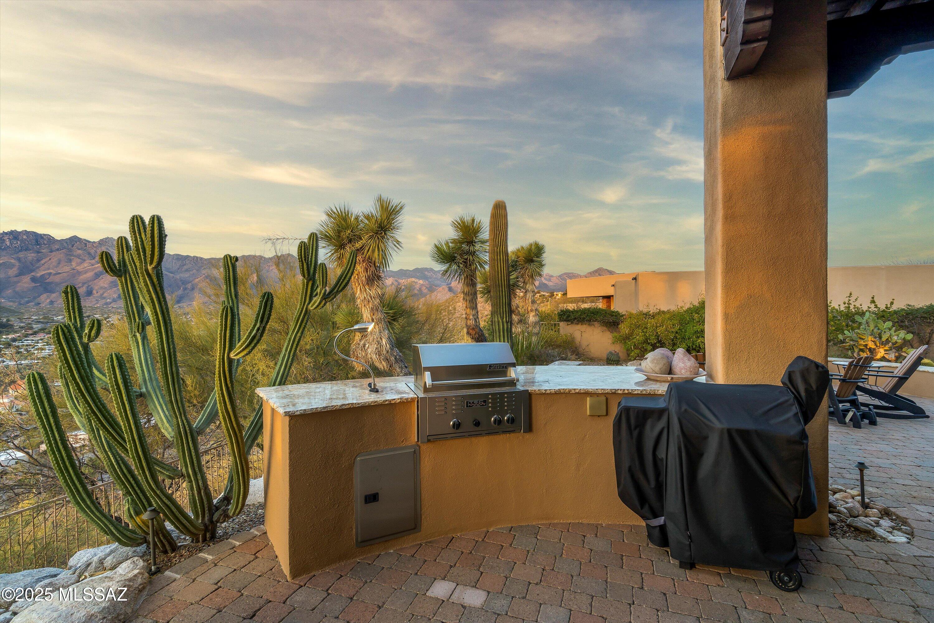 Sabino Mountain (1-290) - Residential