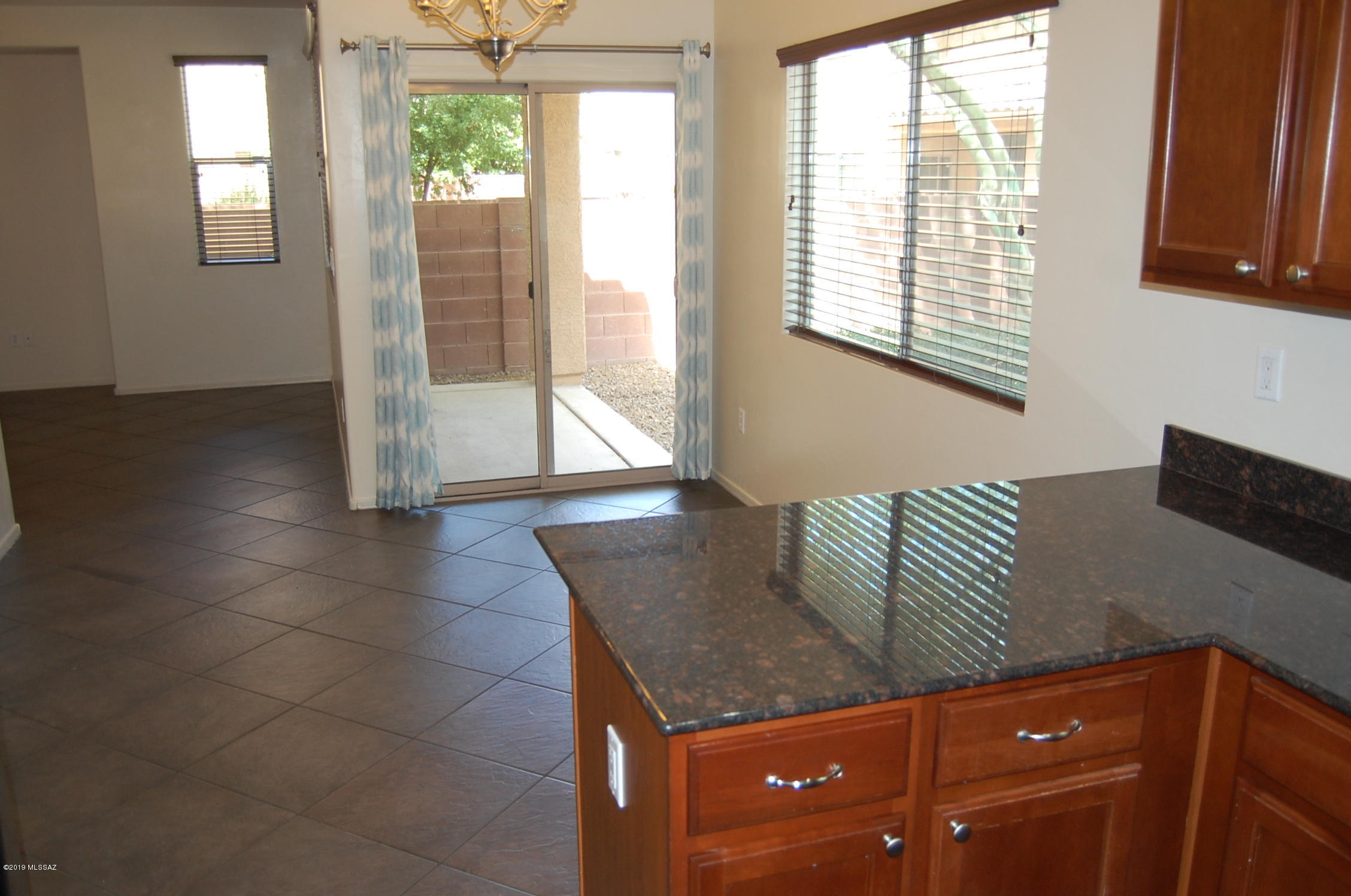 Paseo del Rio - Residential